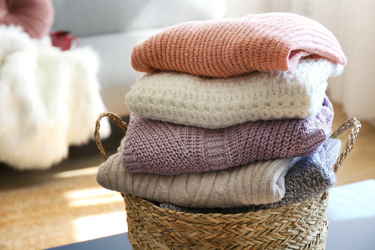 Comment laver un pull en laine sans bouloche ? - Conseils Féminins